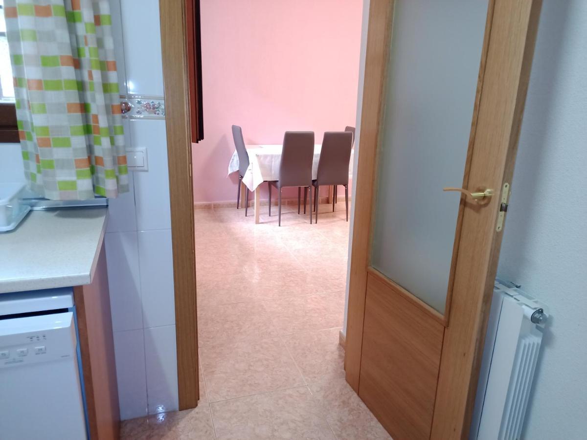El Piso De 2 Dormitorios Con Aire Acondicionados, Tranquilo, Madrid Centro Gran Via - Plaza De Espana Appartamento