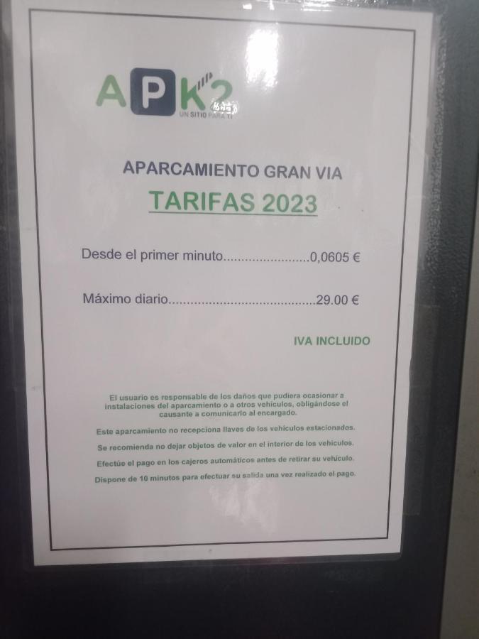 El Piso De 2 Dormitorios Con Aire Acondicionados, Tranquilo, Madrid Centro Gran Via - Plaza De Espana