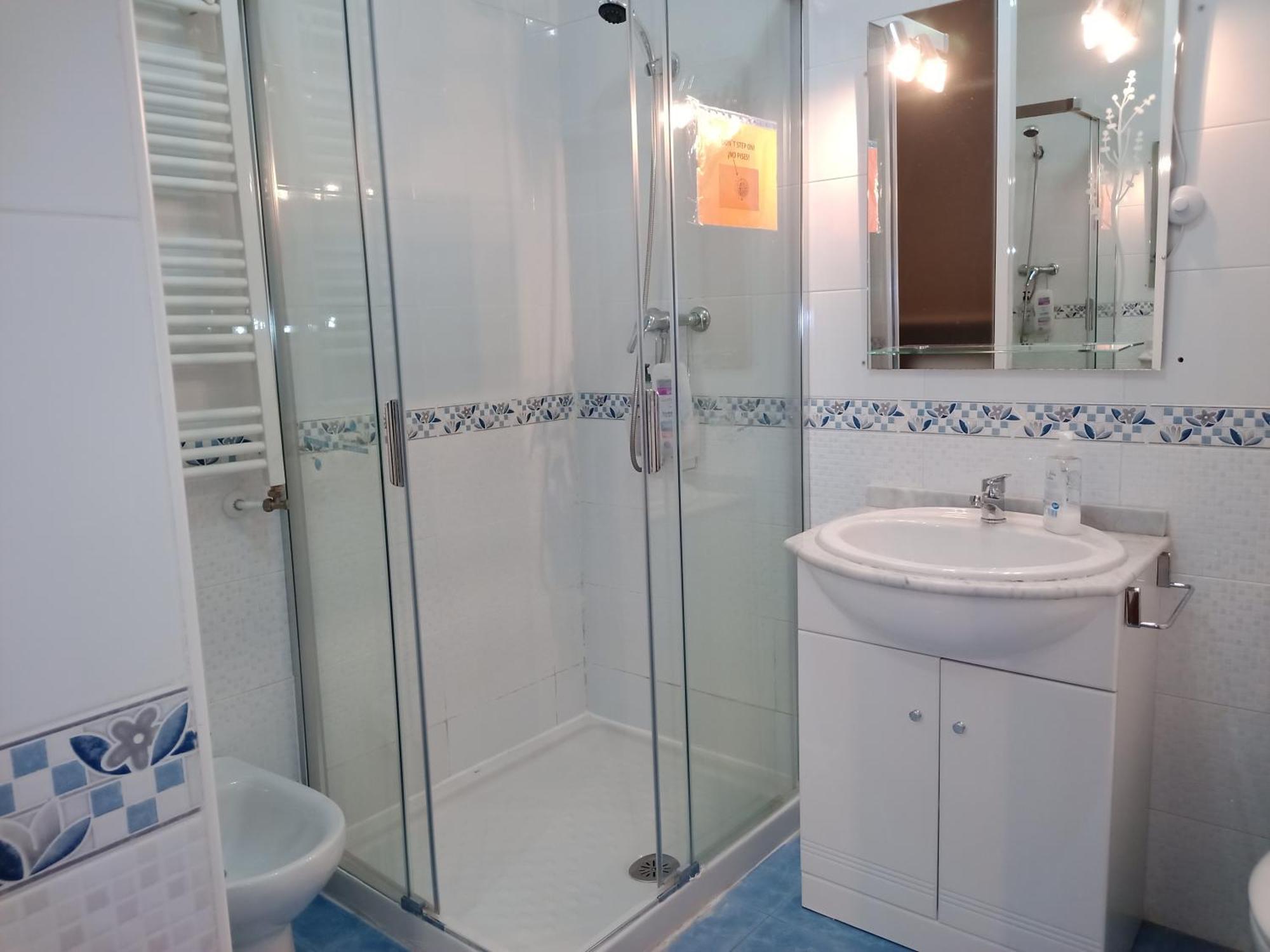 Appartamento El Piso De 2 Dormitorios Con Aire Acondicionados, Tranquilo, Madrid Centro Gran Via - Plaza De Espana *