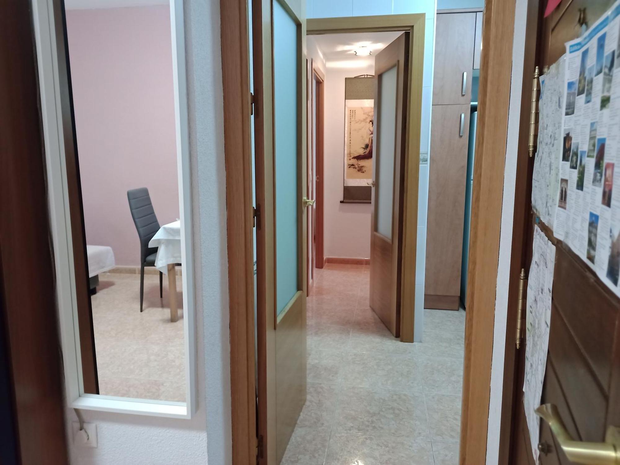 El Piso De 2 Dormitorios Con Aire Acondicionados, Tranquilo, Madrid Centro Gran Via - Plaza De Espana Madrid